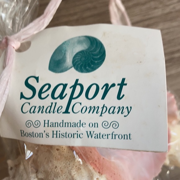 Seaport candle company handmade shell candle NWT - Picture 8 of 9